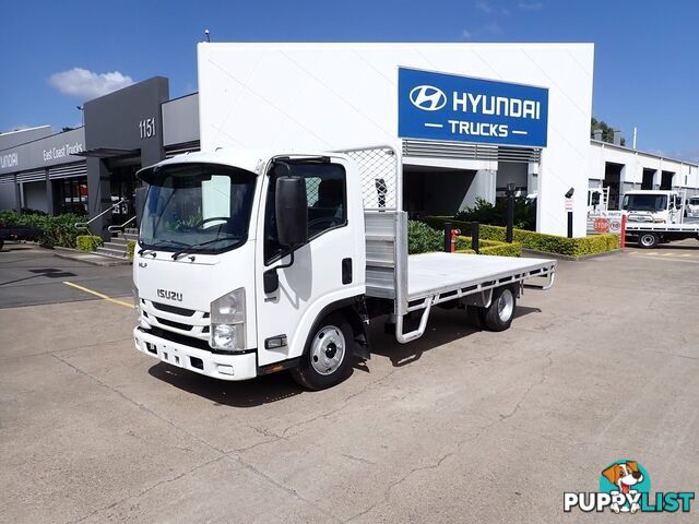 2015 Isuzu NLR 275  TRAYTOP