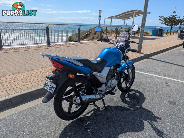 2013 Honda CB125E