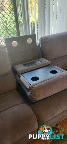 Recliner 3 seater 2 Recliner chairs
