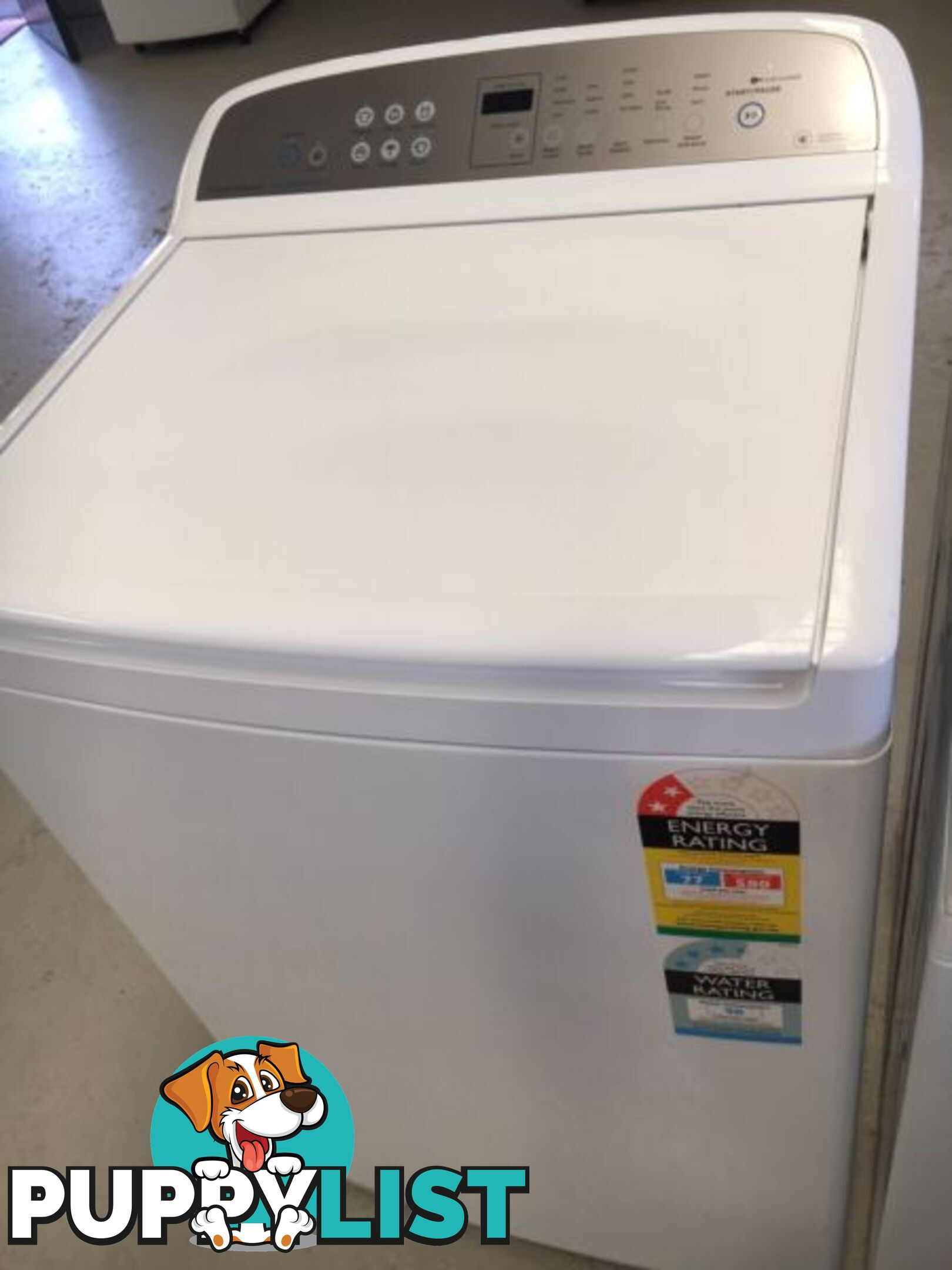 Nearly new 8.0kg Fisher&Paykel washing machine DELIVERY WARRANTY