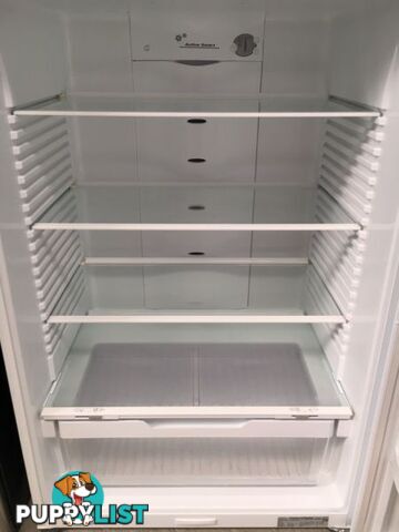 517l Fisher&Paykel fridge freezer DELIVERY WARRANTY