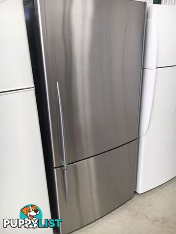 519l Fisher&Paykel fridge freezer DELIVERY WARRANTY