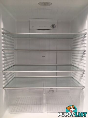 519l Fisher&Paykel fridge freezer DELIVERY WARRANTY