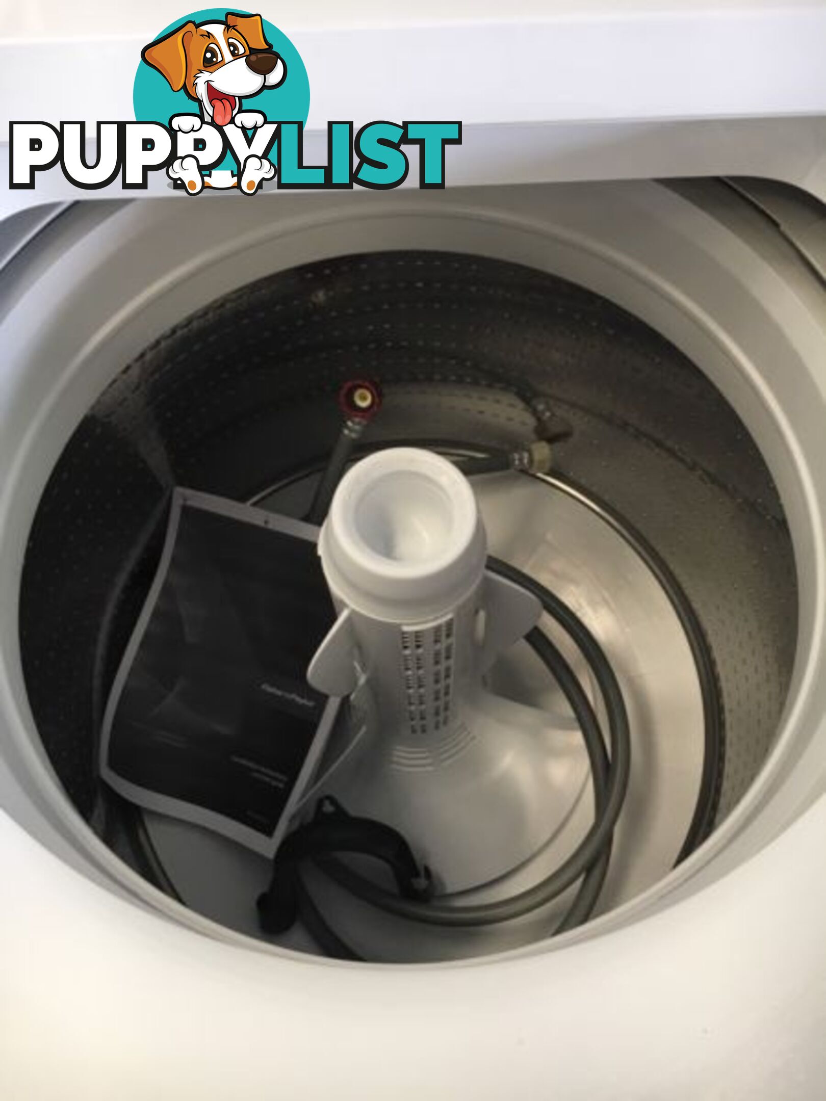 Late model 10.0kg Fisher&Paykel washing machine