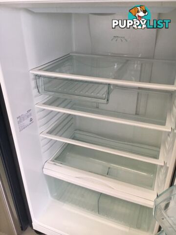 440l Westinghouse fridge freezer DELIVERY WARRANTY