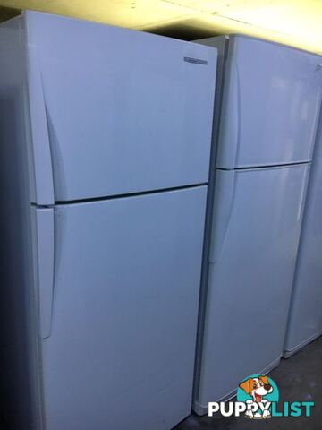 Medium size top mounted fridges DELIVERY WARRANTY