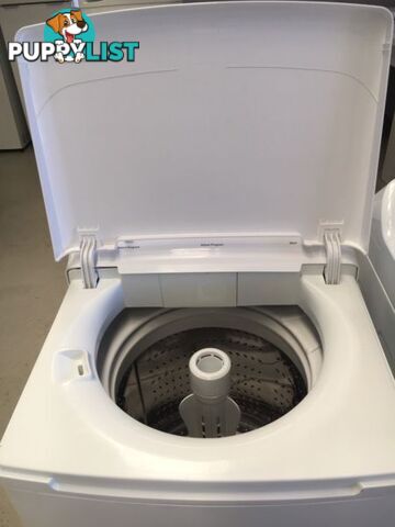 Late model! 6.0kg Simpson washing machine