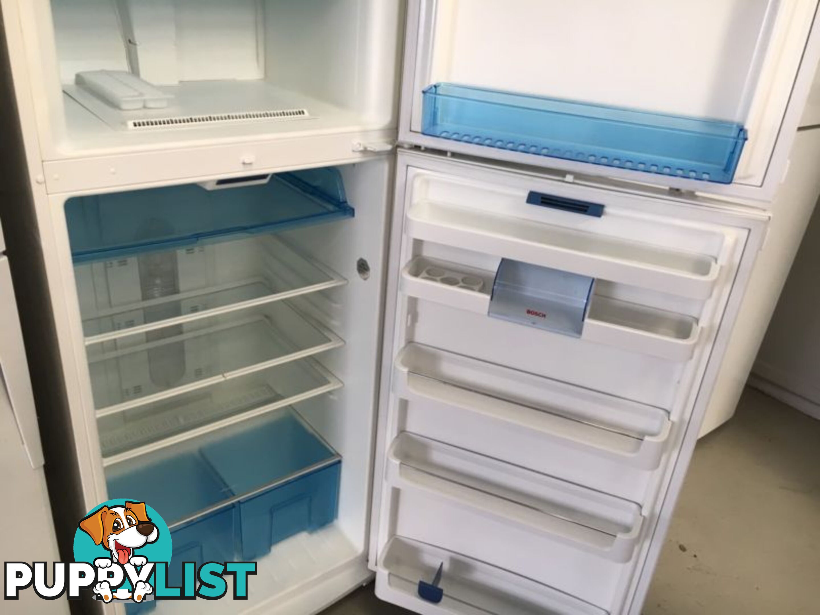 467l Bosch fridge freezer DELIVERY WARRANTY