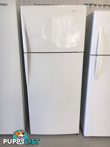 390l Westinghouse fridge freezer DELIVERY WARRANTY