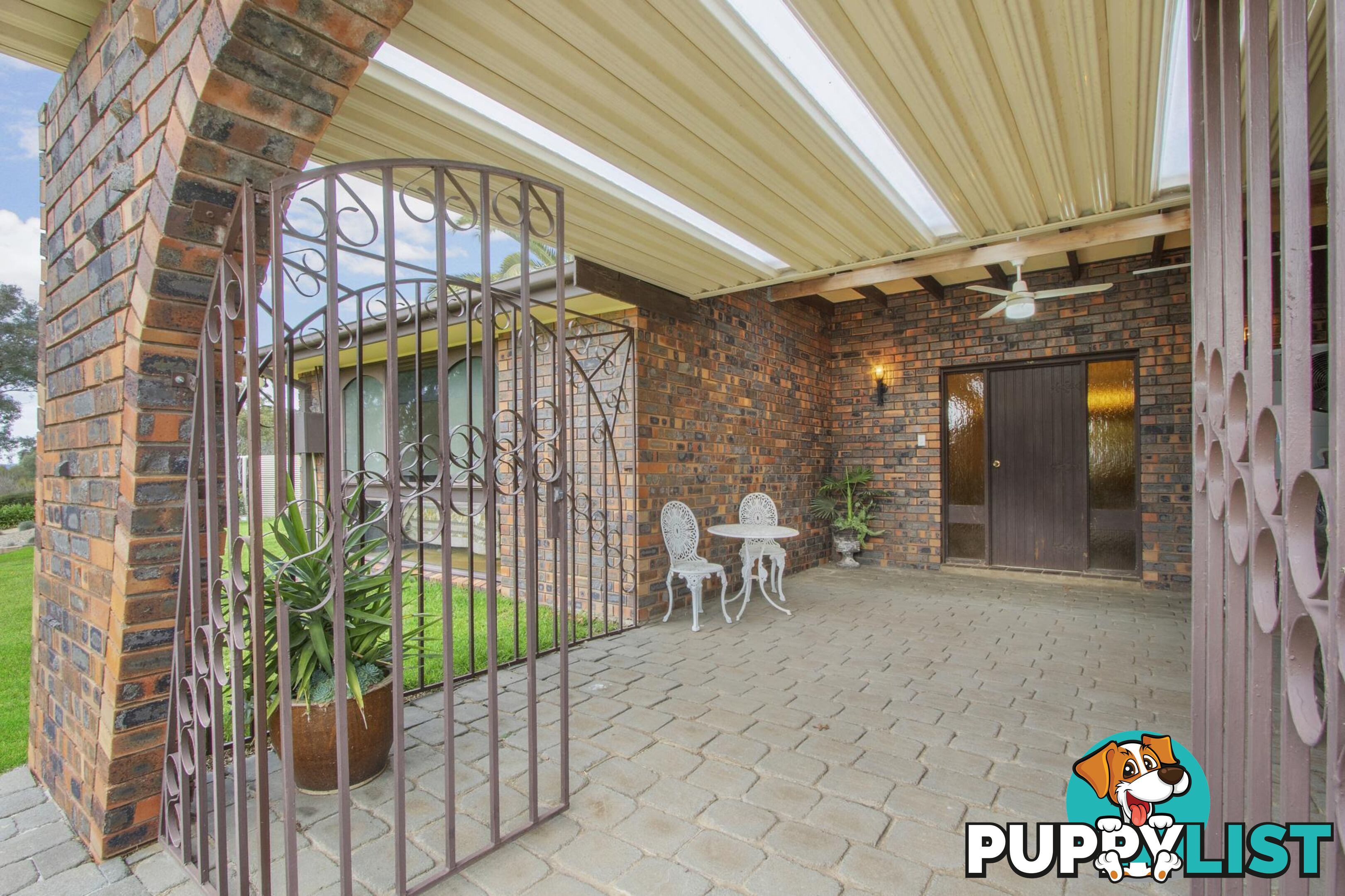 19 Pudman Street BOOROWA NSW 2586