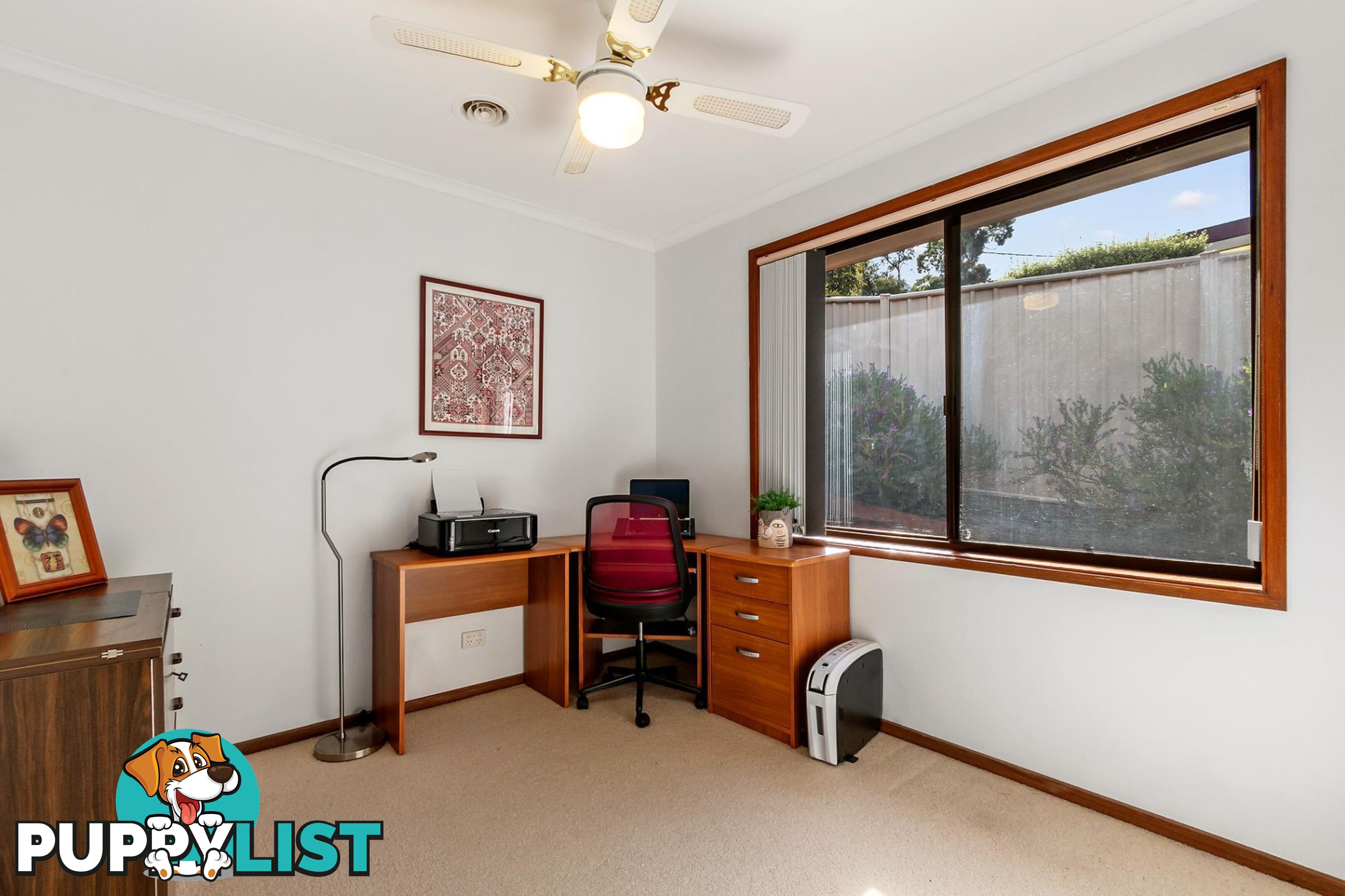 9 Max Henry Crescent MACARTHUR ACT 2904