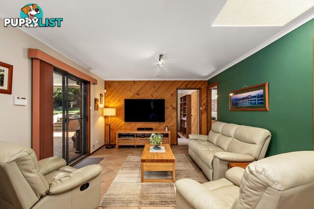 9 Max Henry Crescent MACARTHUR ACT 2904