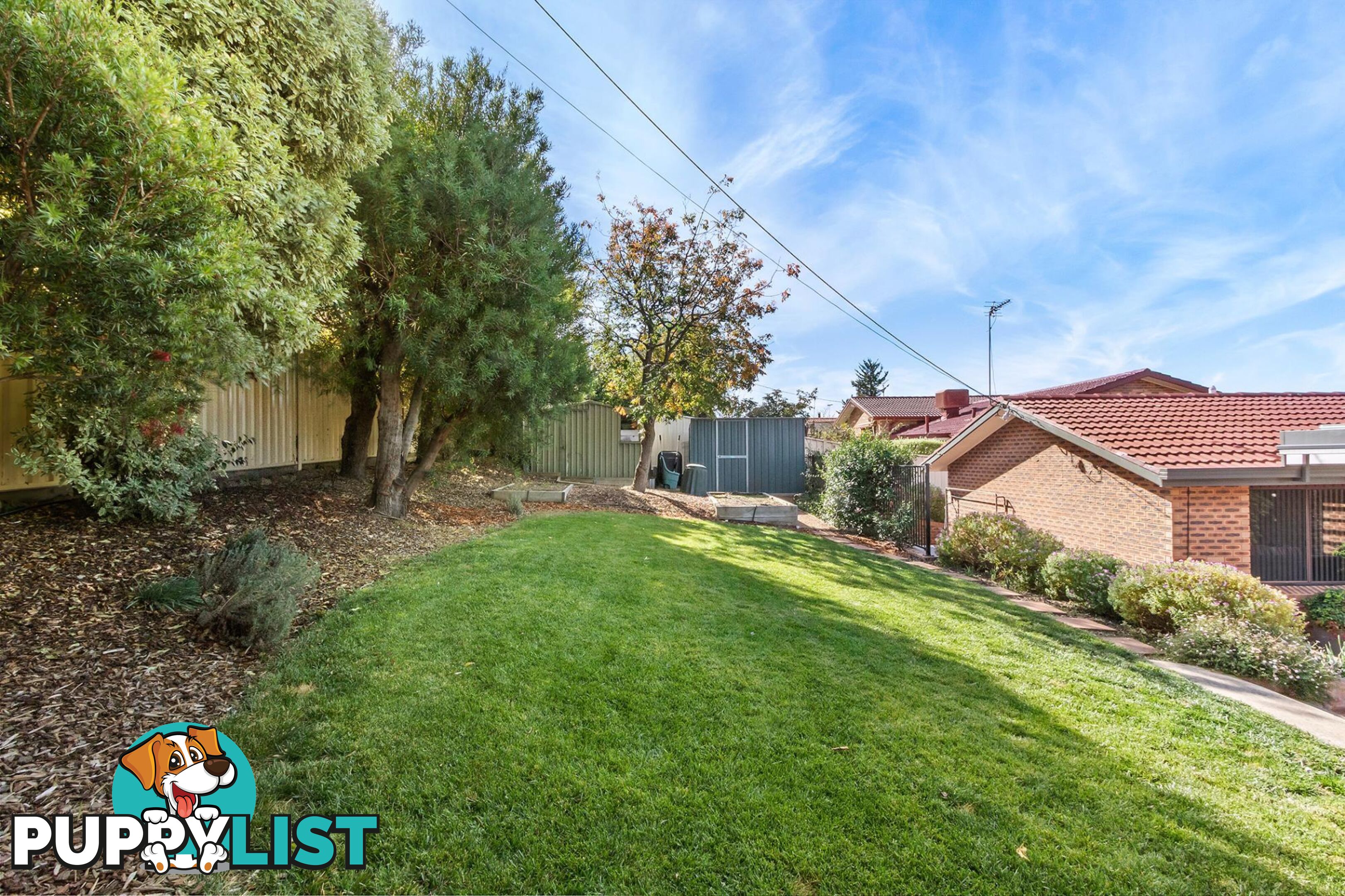 9 Max Henry Crescent MACARTHUR ACT 2904
