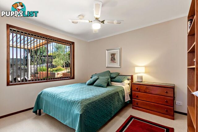 9 Max Henry Crescent MACARTHUR ACT 2904