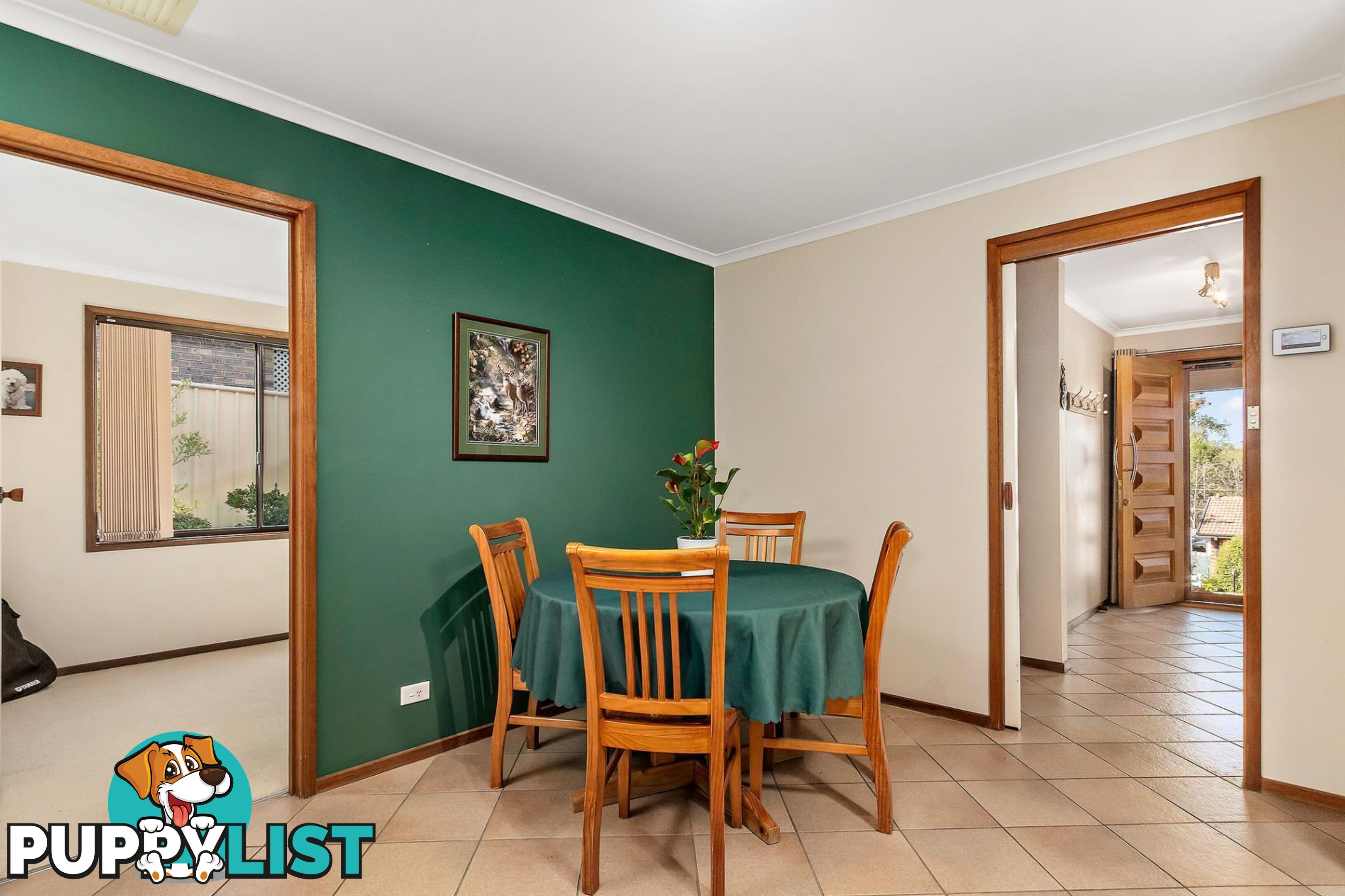 9 Max Henry Crescent MACARTHUR ACT 2904