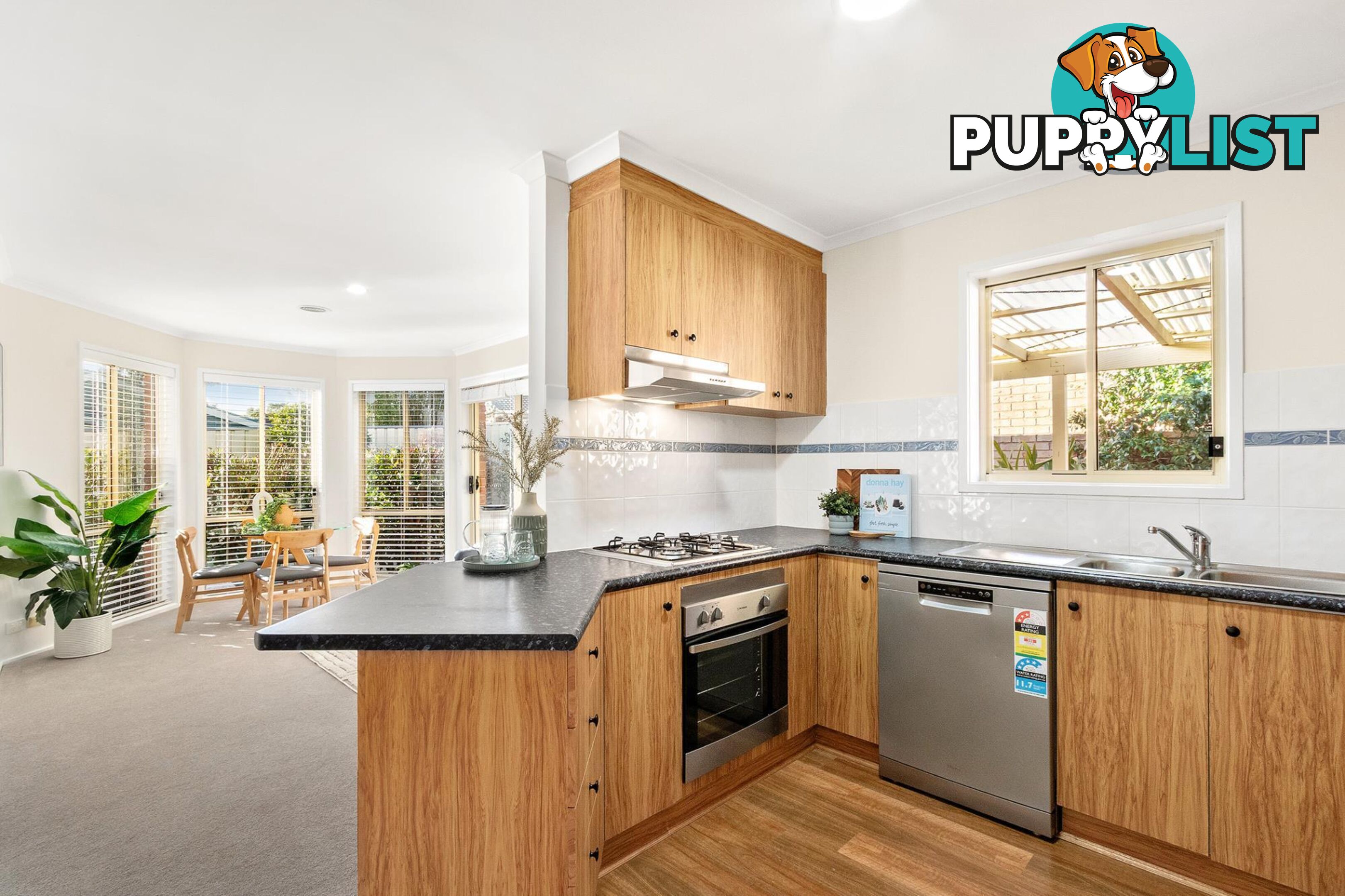 10 Whitford Place CONDER ACT 2906