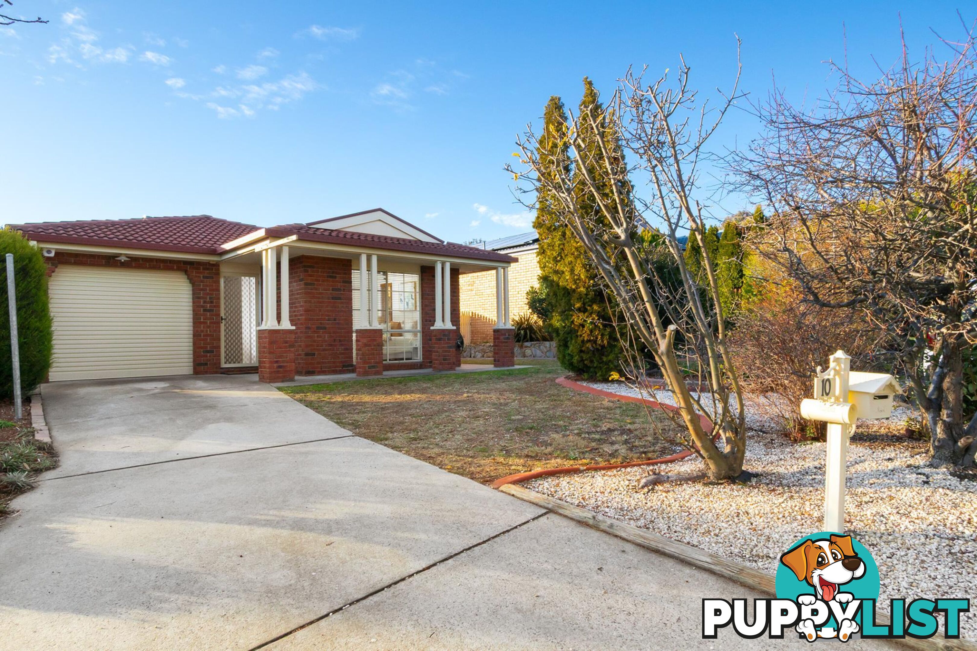 10 Whitford Place CONDER ACT 2906