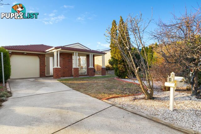 10 Whitford Place CONDER ACT 2906