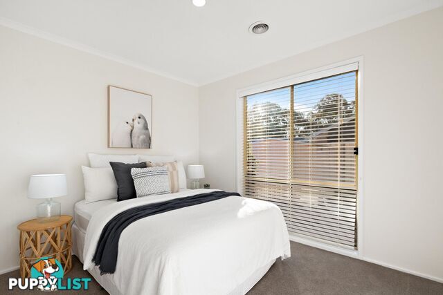 10 Whitford Place CONDER ACT 2906
