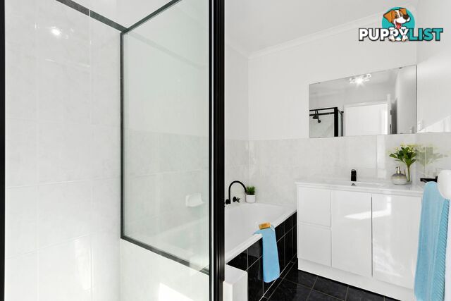 10 Whitford Place CONDER ACT 2906