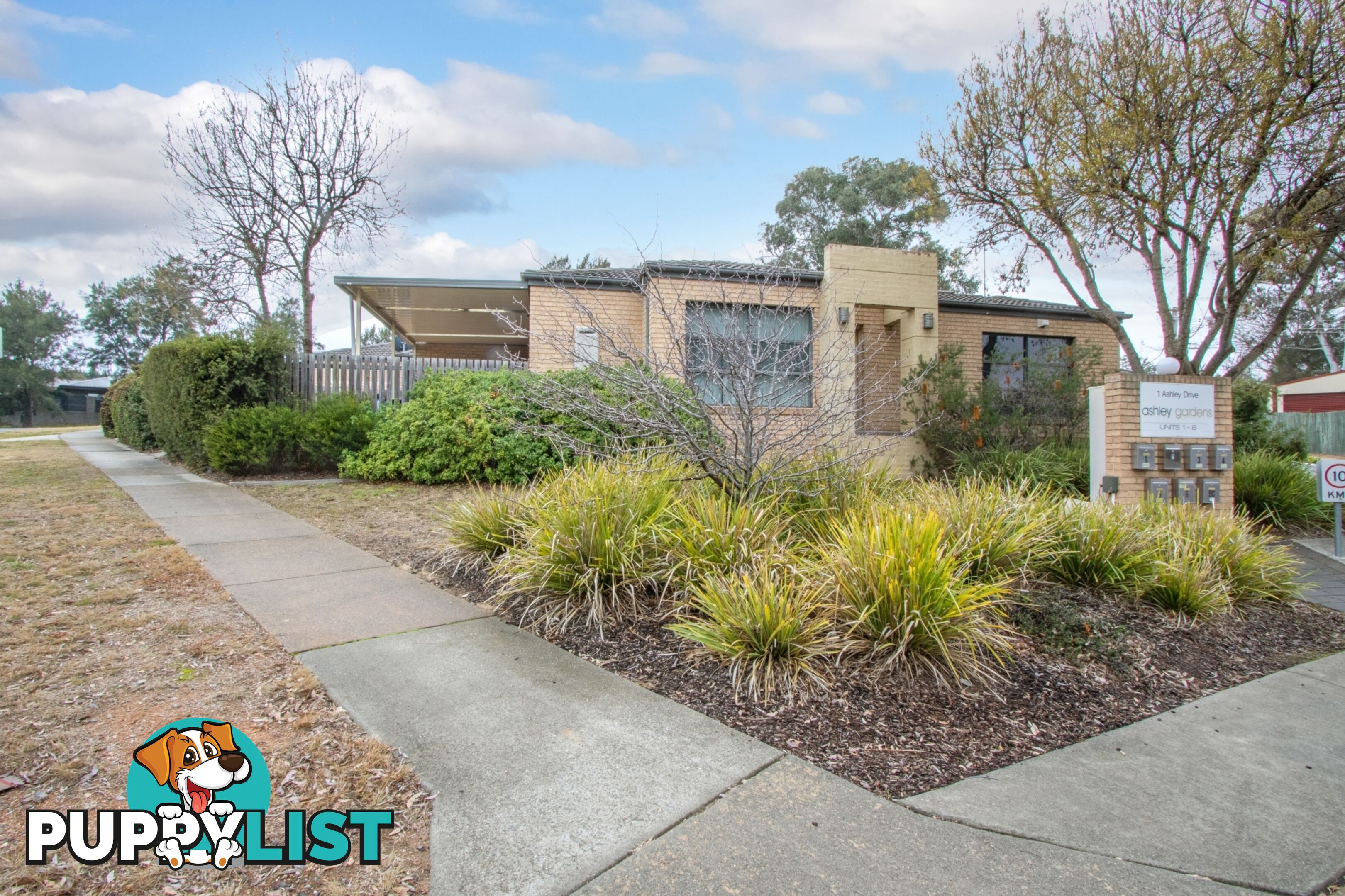 2/1 Ashley Drive WANNIASSA ACT 2903