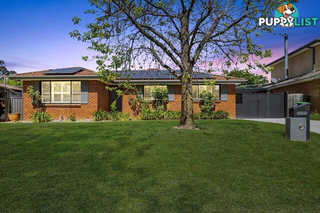 11 Gleeson Place KAMBAH ACT 2902