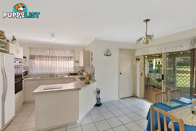 24 Bolton Street BATEAU BAY NSW 2261