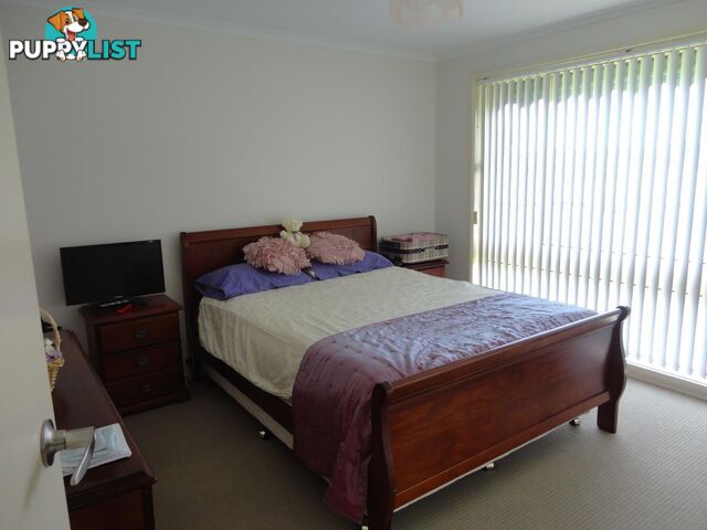 24 Bolton Street BATEAU BAY NSW 2261