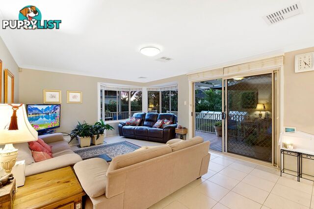 11 Passage Road BATEAU BAY NSW 2261