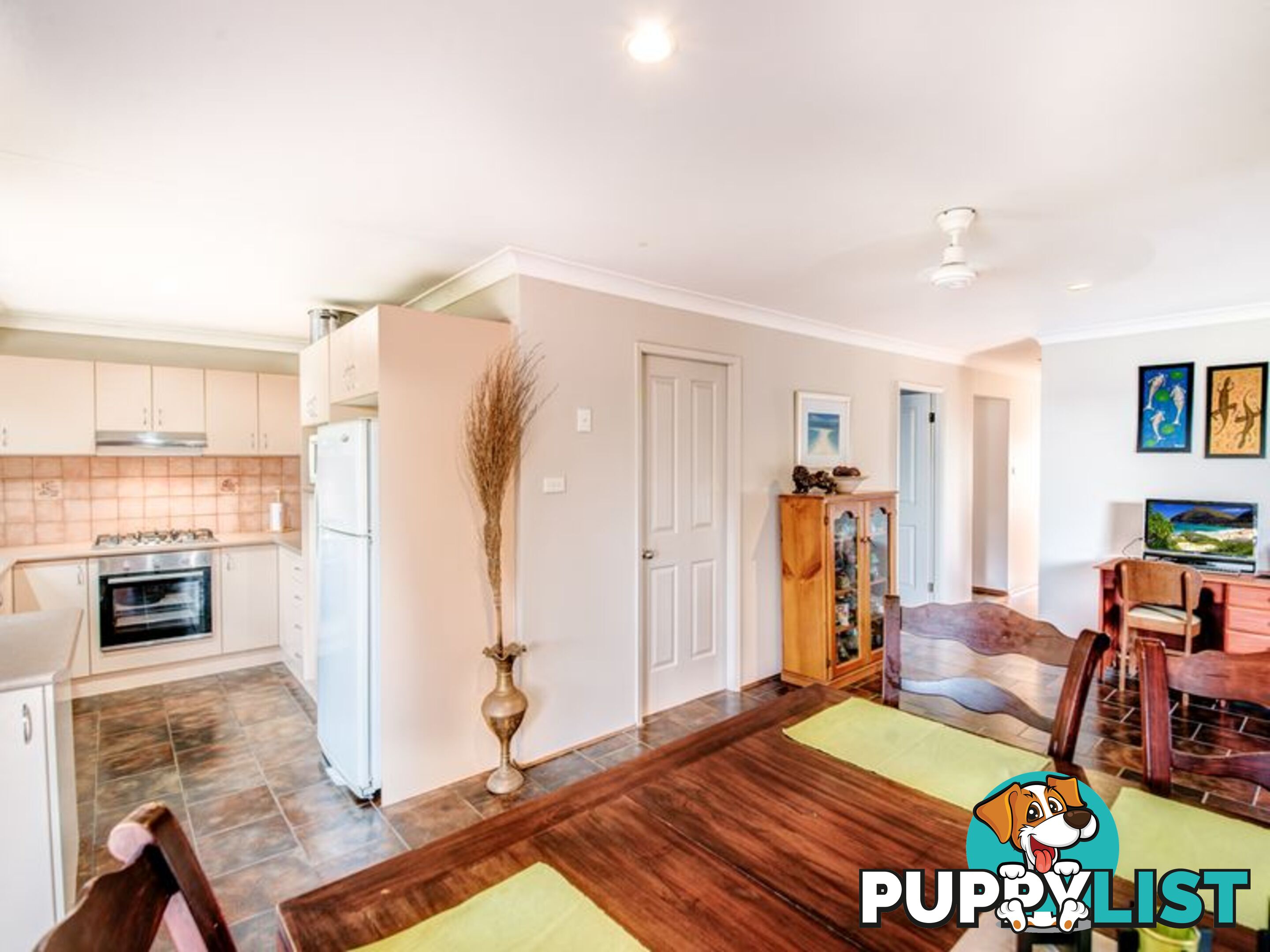 5 Hibiscus Close BATEAU BAY NSW 2261