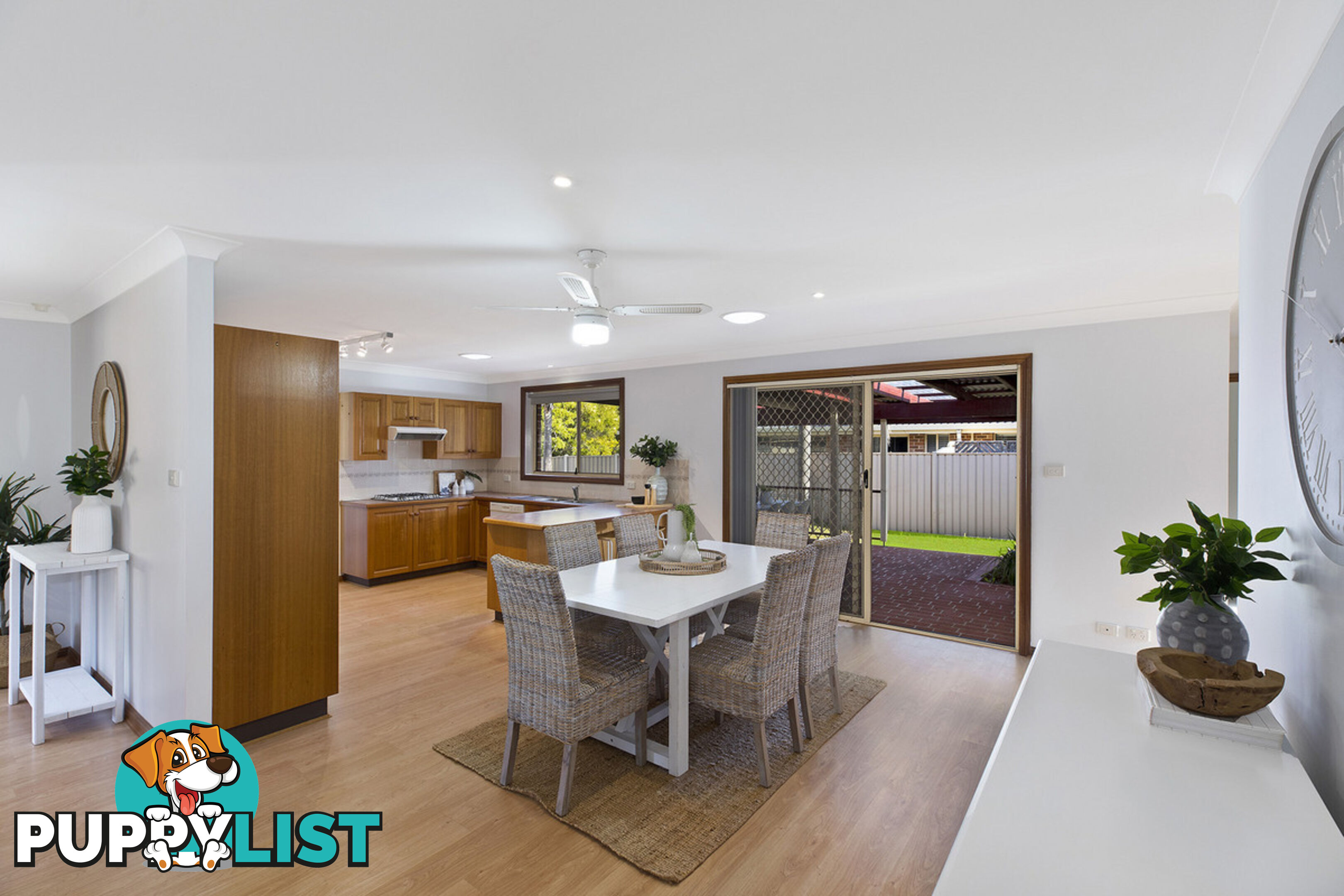 17 Epsom Place BATEAU BAY NSW 2261