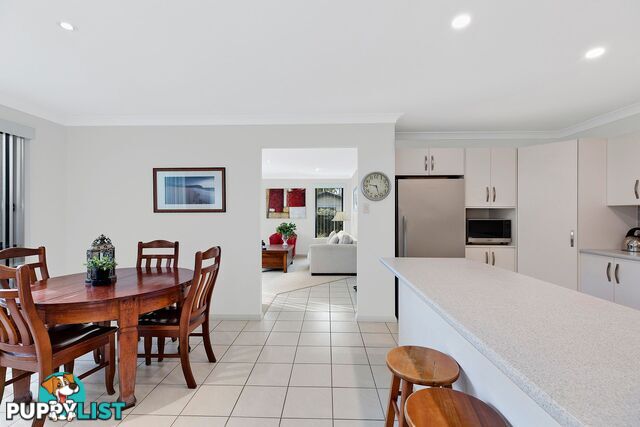 44a Sabrina Avenue BATEAU BAY NSW 2261