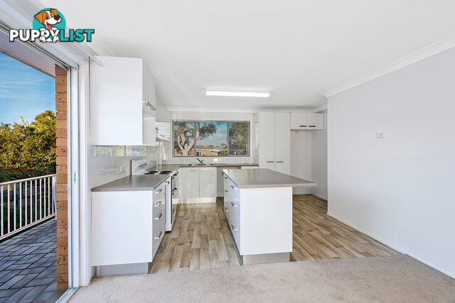 8 Promenade Avenue BATEAU BAY NSW 2261