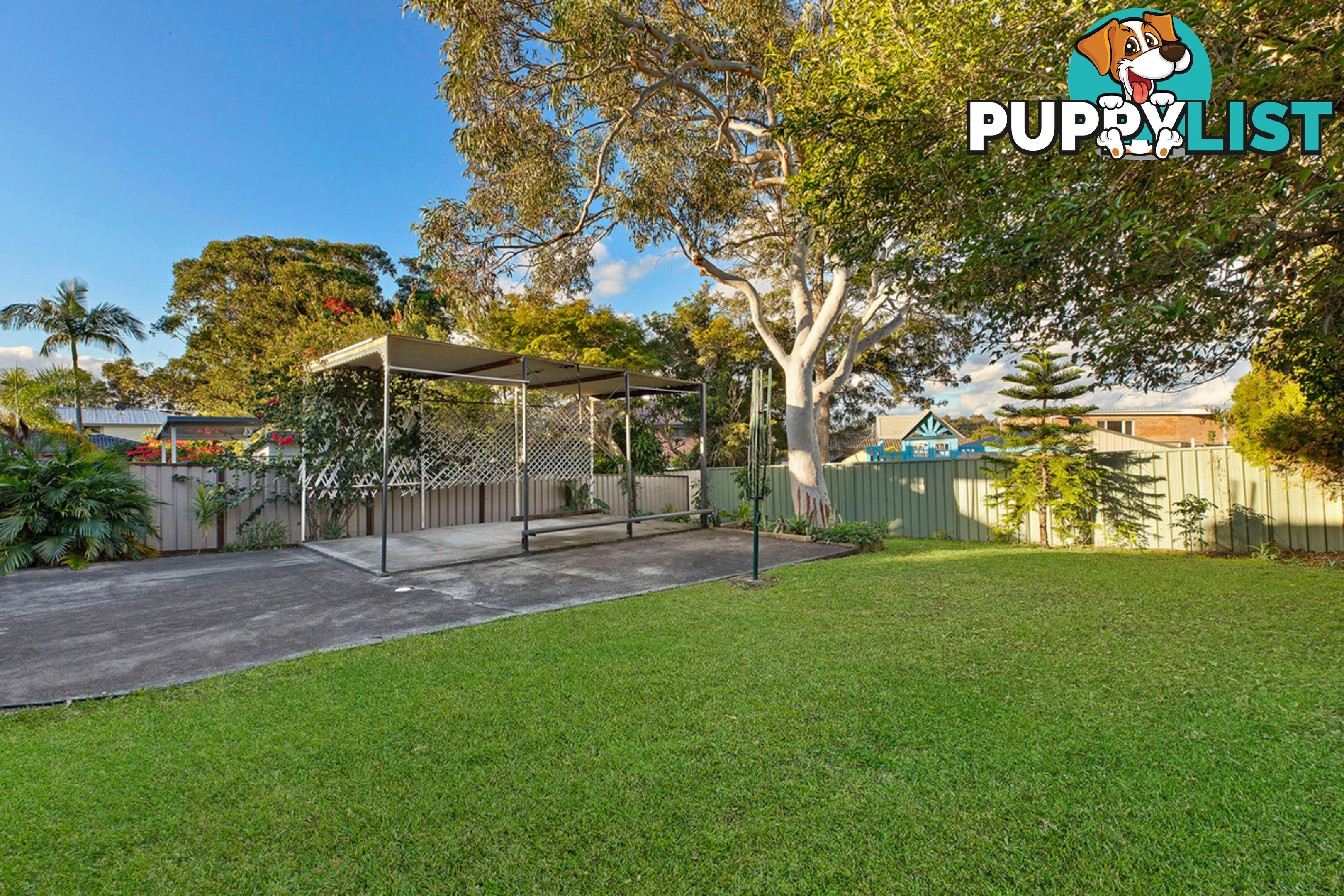 8 Promenade Avenue BATEAU BAY NSW 2261