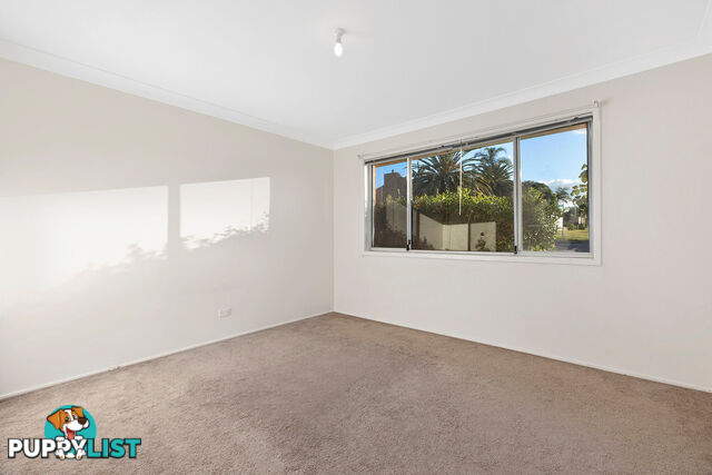 8 Promenade Avenue BATEAU BAY NSW 2261