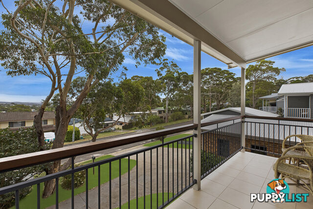 17 Sycamore Avenue BATEAU BAY nsw 2261