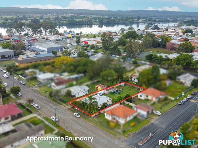 16 Boyce Street TAREE NSW 2430