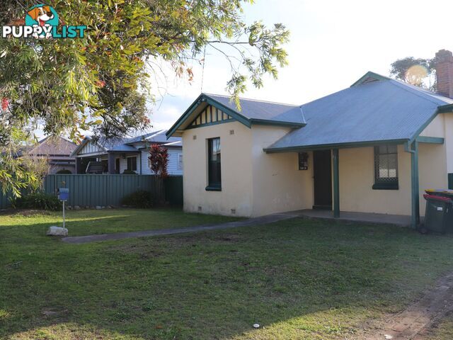 13 Railway Street TAREE NSW 2430