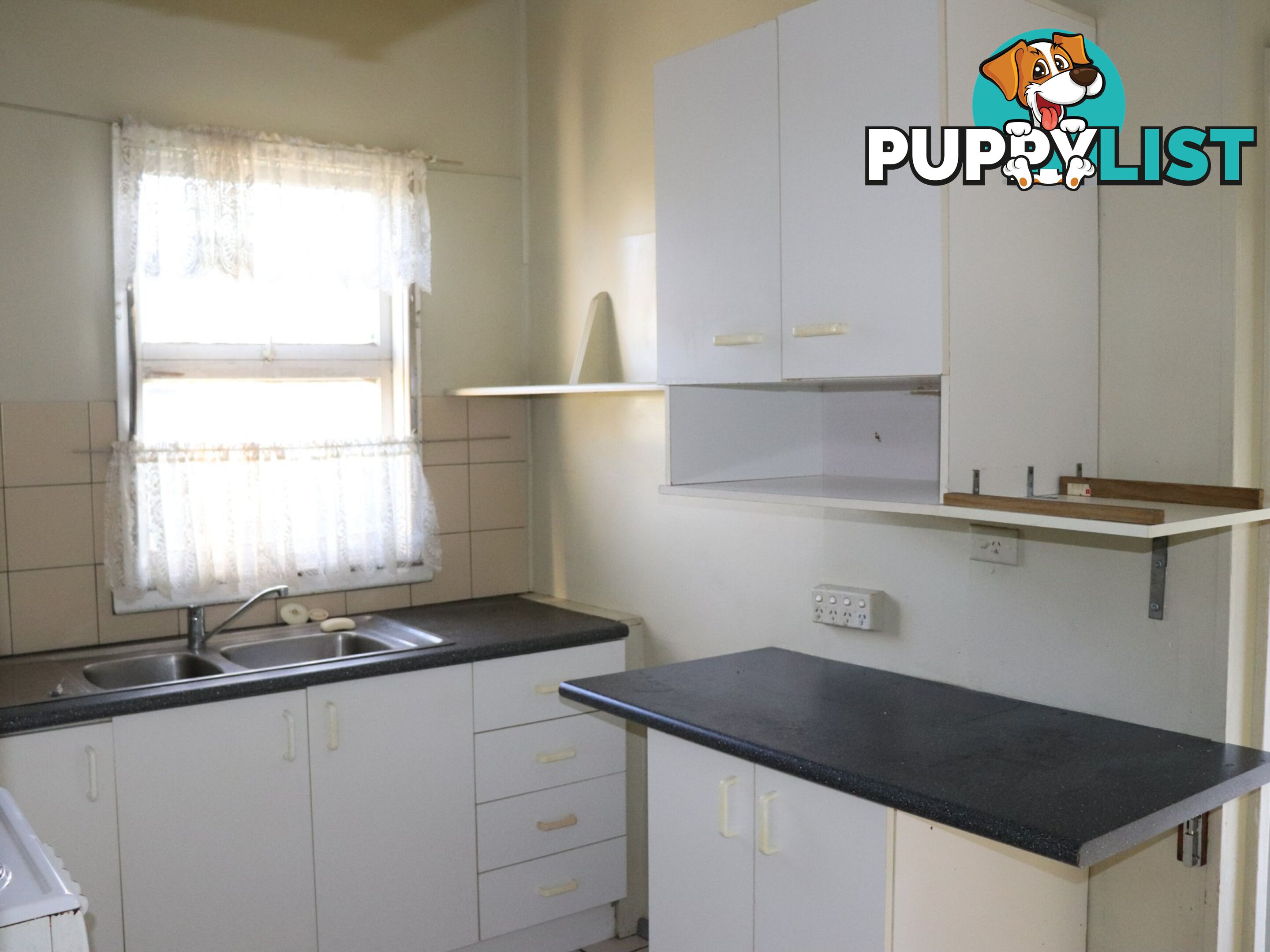 13 Railway Street TAREE NSW 2430