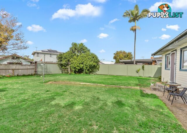 6 Arthur Avenue TAREE NSW 2430