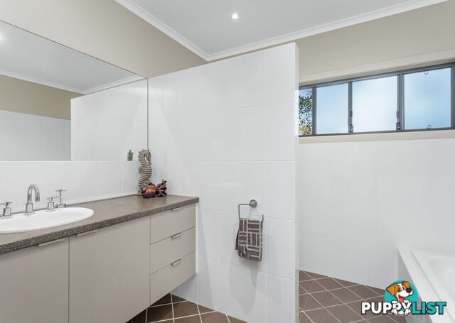 3 Cape View Way TALLWOODS VILLAGE NSW 2430