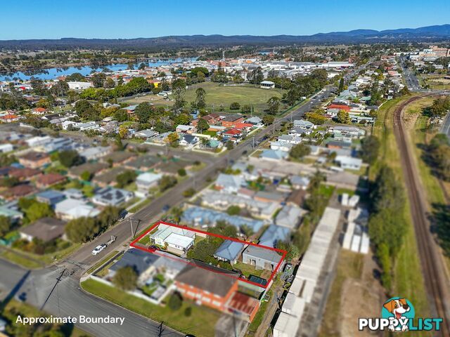 3 & 2/3 Wynter Street TAREE NSW 2430