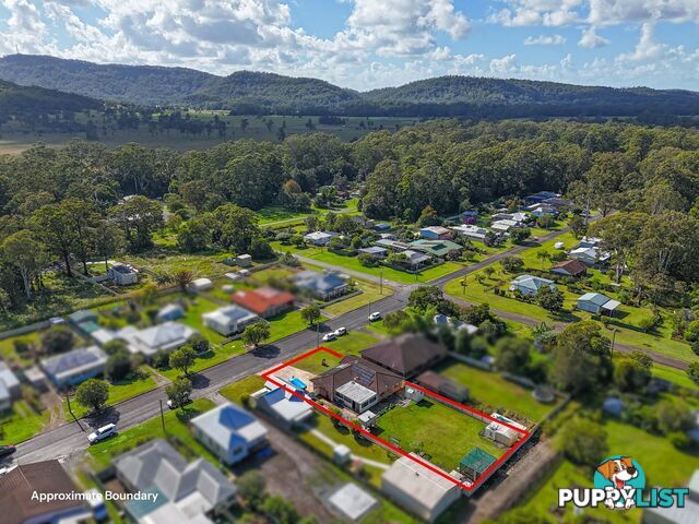 18 East Lansdowne Road LANSDOWNE NSW 2430