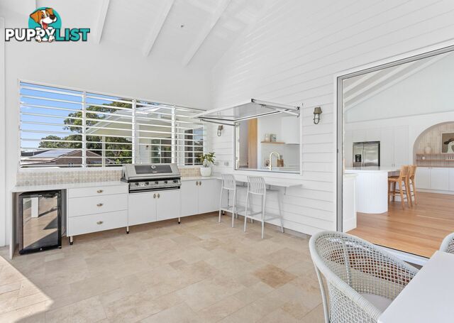 16a Pacific View Drive HALLIDAYS POINT NSW 2430