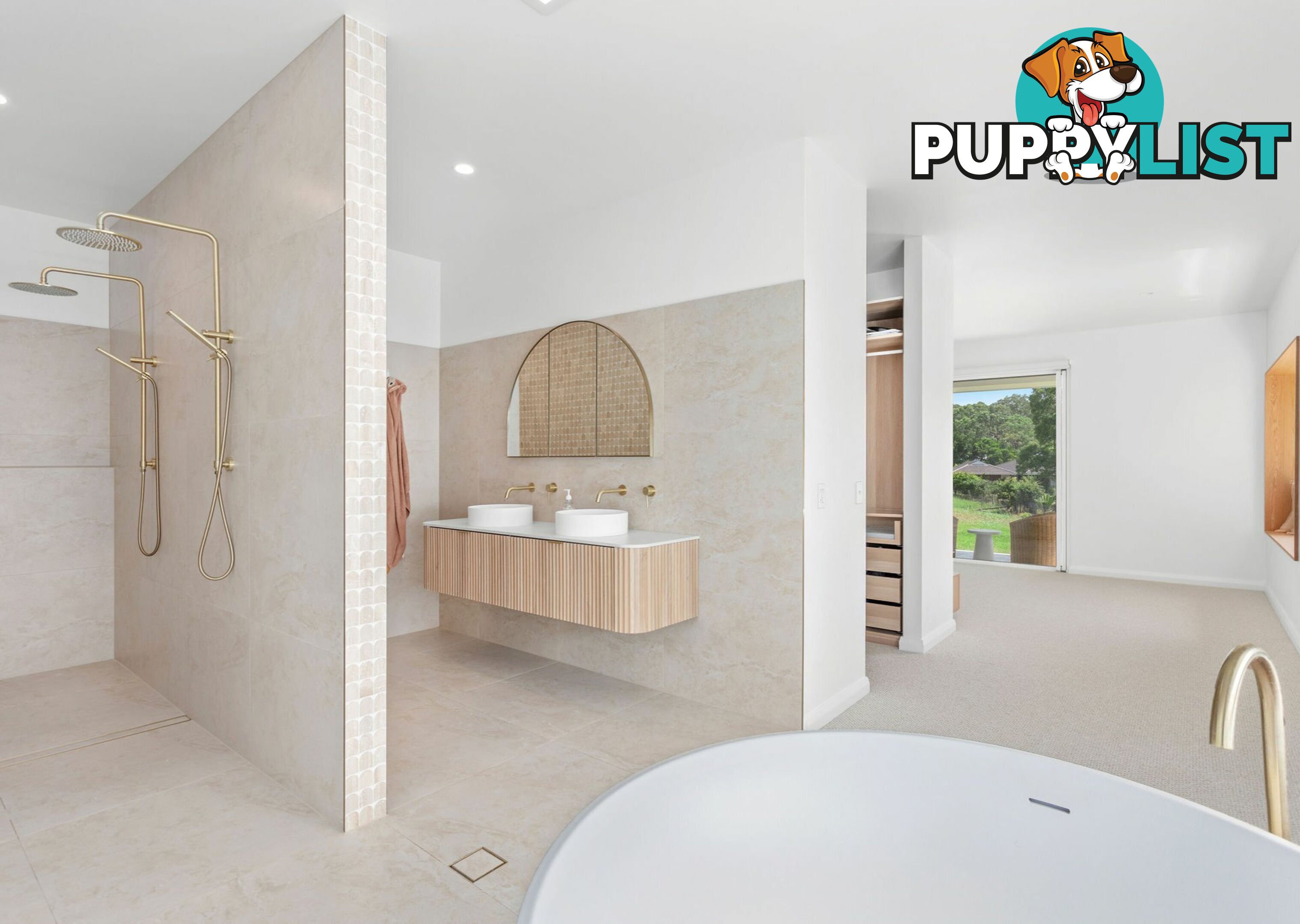 16a Pacific View Drive HALLIDAYS POINT NSW 2430