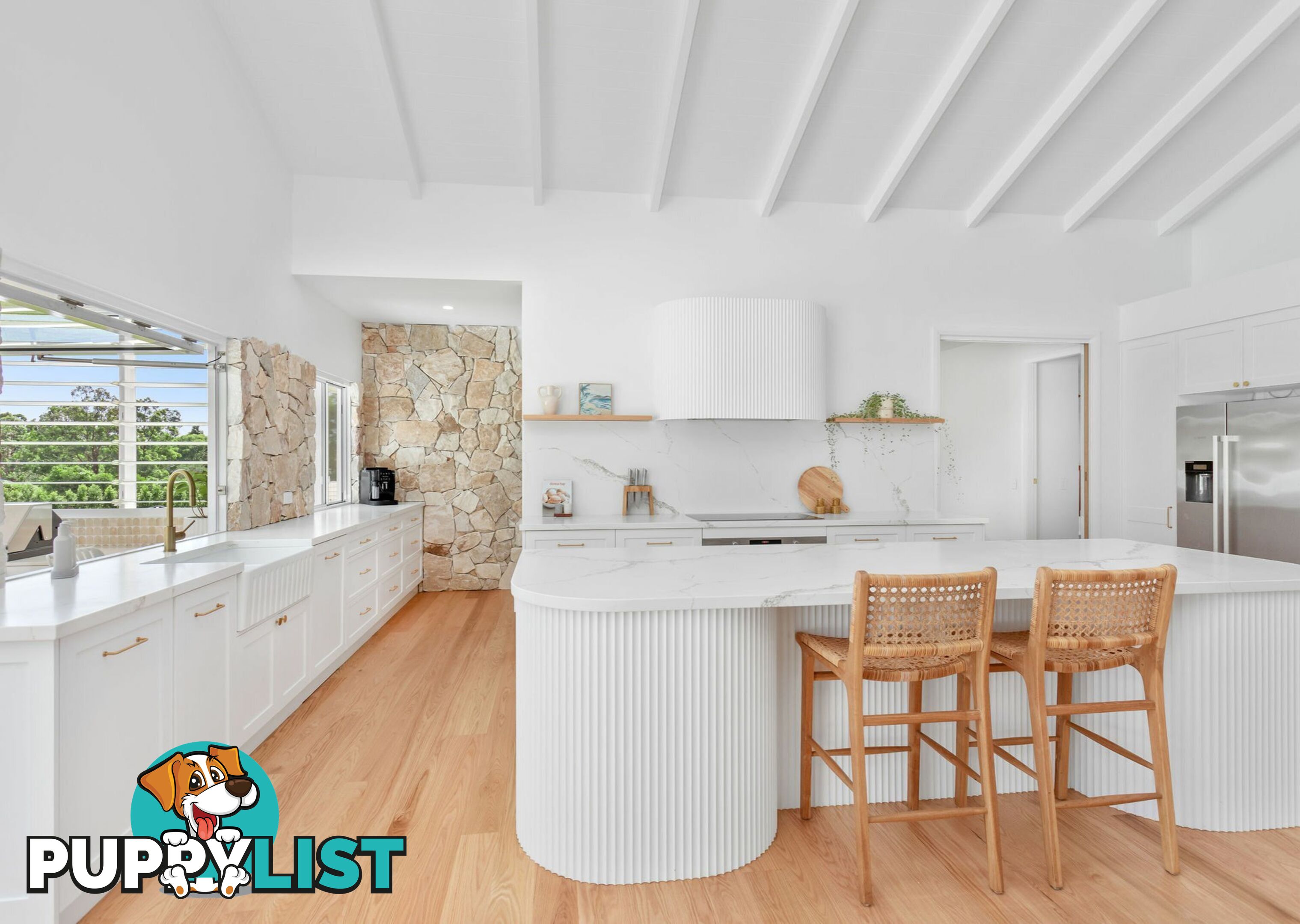 16a Pacific View Drive HALLIDAYS POINT NSW 2430