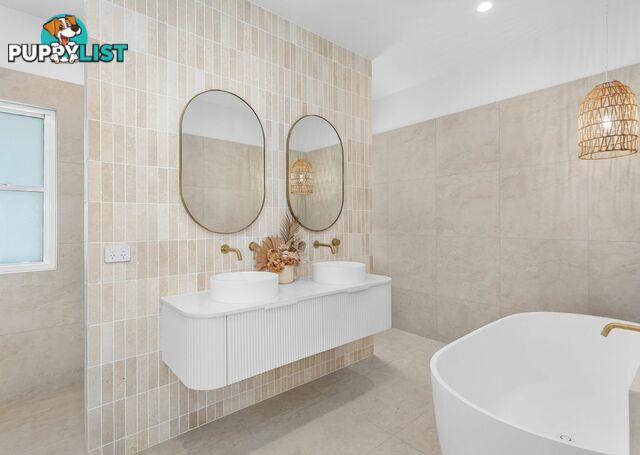 16a Pacific View Drive HALLIDAYS POINT NSW 2430