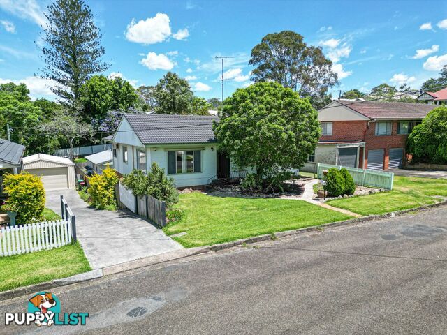 4 West End Avenue TAREE NSW 2430