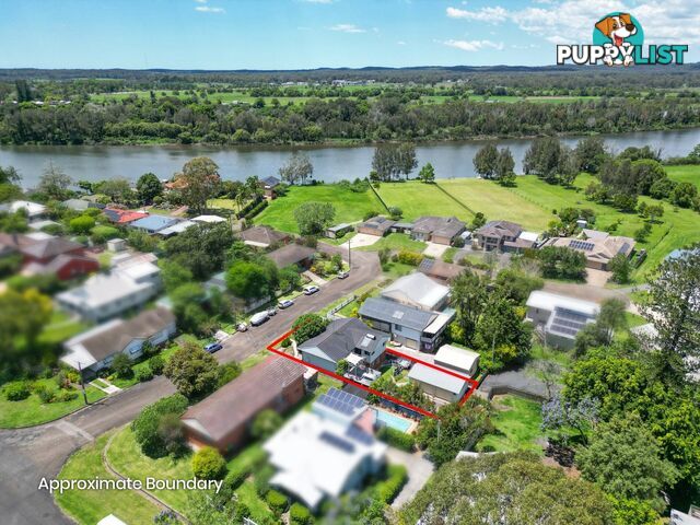 4 West End Avenue TAREE NSW 2430