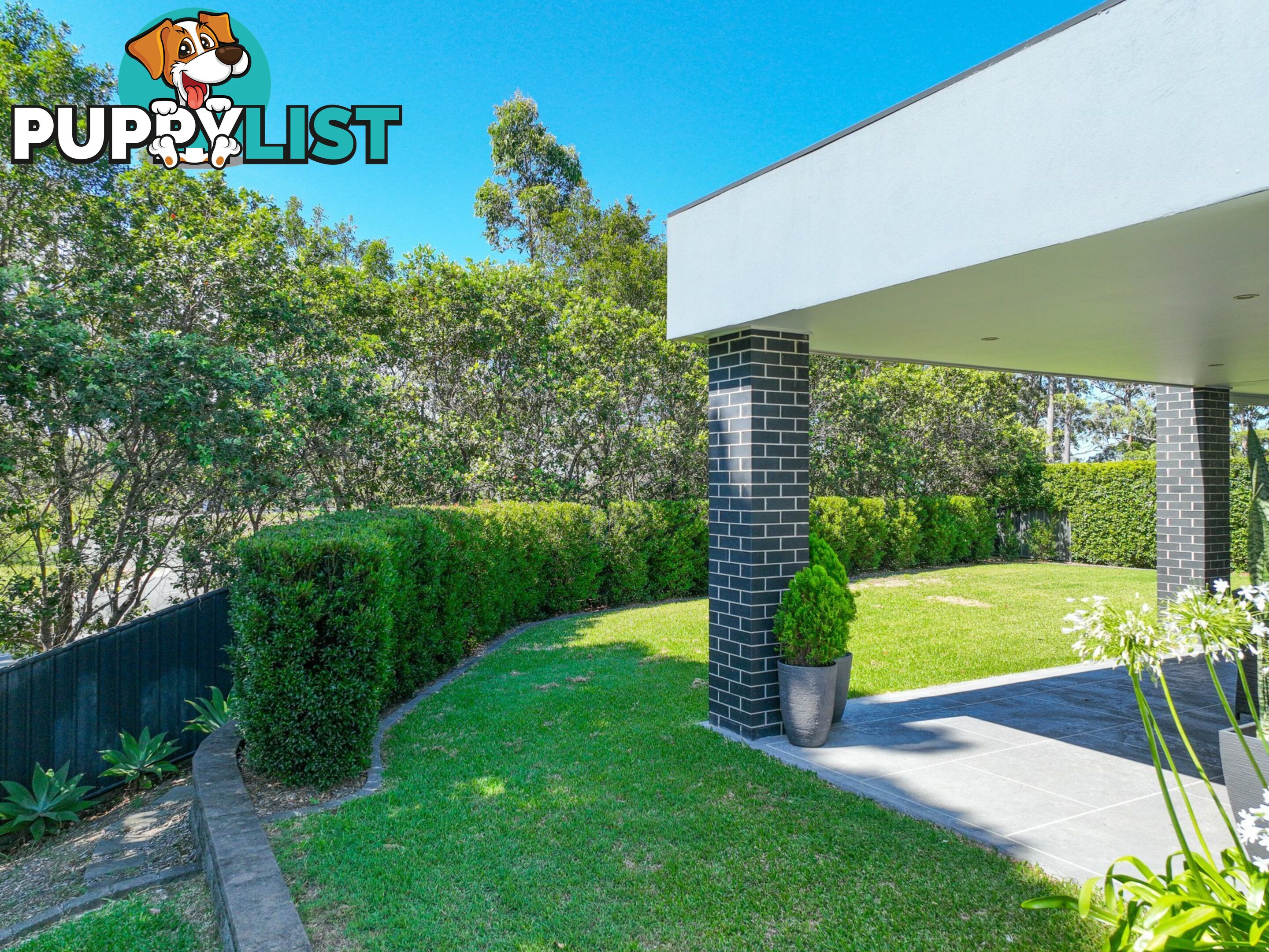 11 Augusta Point TALLWOODS VILLAGE NSW 2430